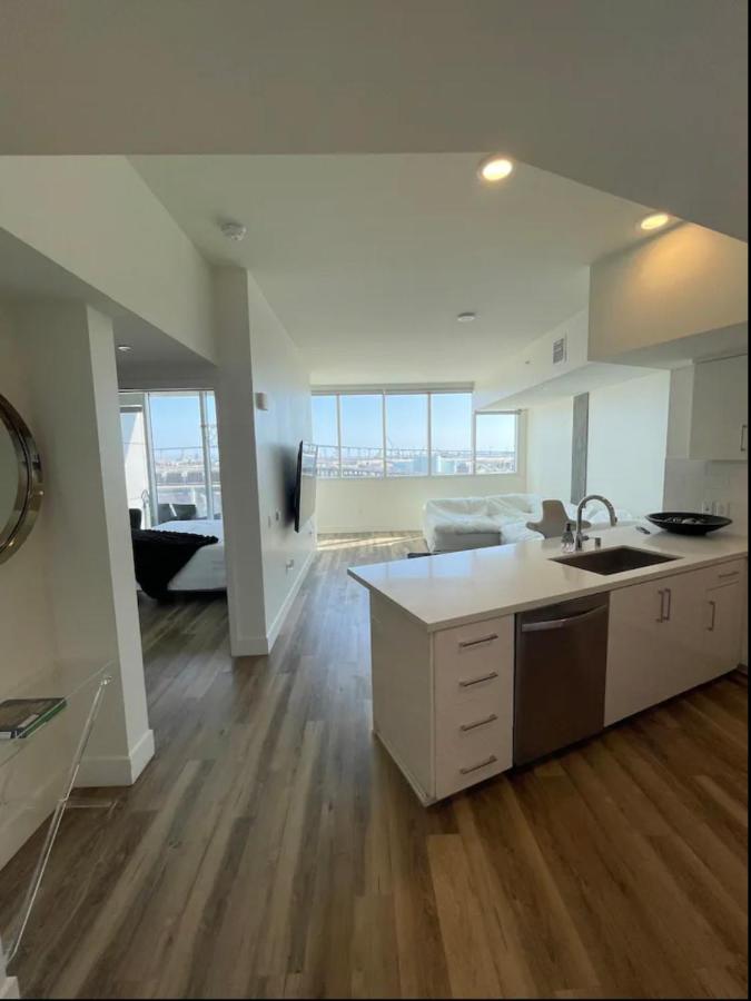 Luxury Designer Suite With Rooftop Pool, Gym Σαν Ντιέγκο Εξωτερικό φωτογραφία
